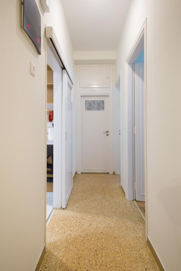 Athens Spacious Apartment Exterior photo